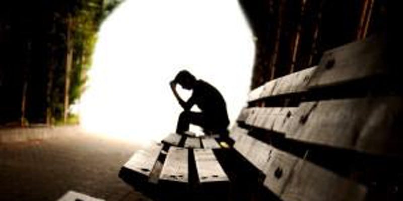 افسردگی در مردان | علائم و انگیزه های افسردگی در مردان و روش های درمان