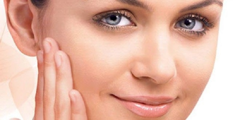 خواص گلیسیرین | 20 خاصیت گلیسیرین برای پوست، مو و ناخن