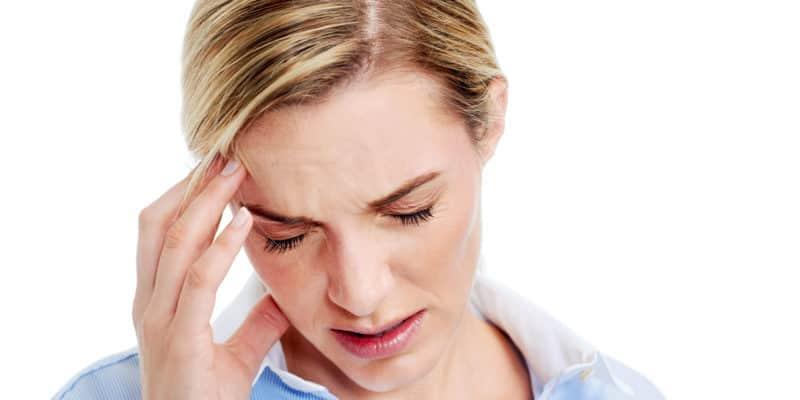 سردرد میگرنی چیست و چطور درمان می شود؟